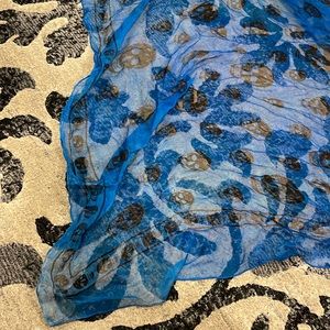 Alexander Mcqueen blue skull scarf
